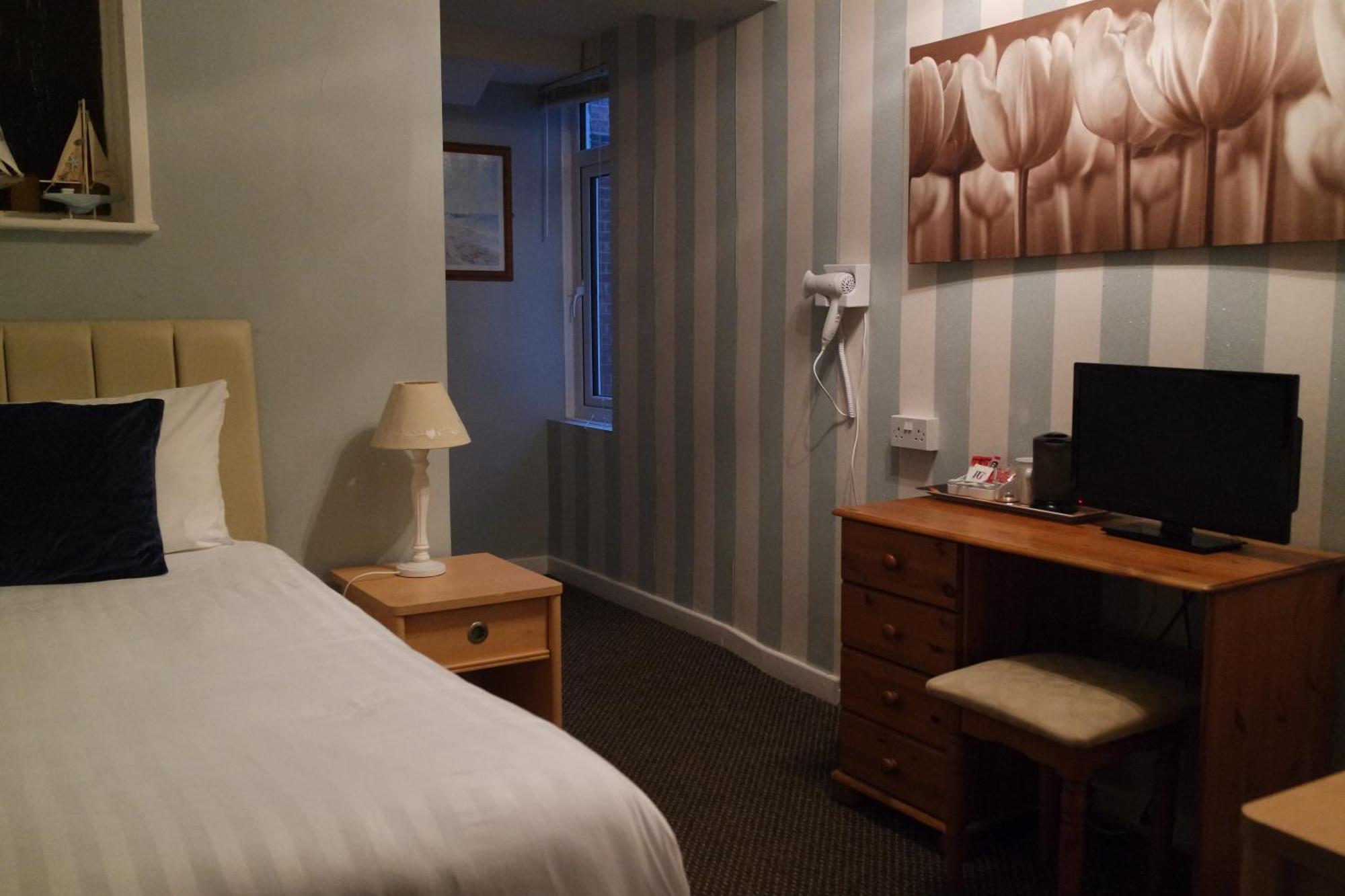 Gable End Hotel Great Yarmouth Phòng bức ảnh